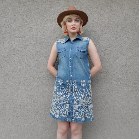 Johnny Was Denim Embroidered Mini Snap Front Sleeveless Dress - Picture 13 of 15